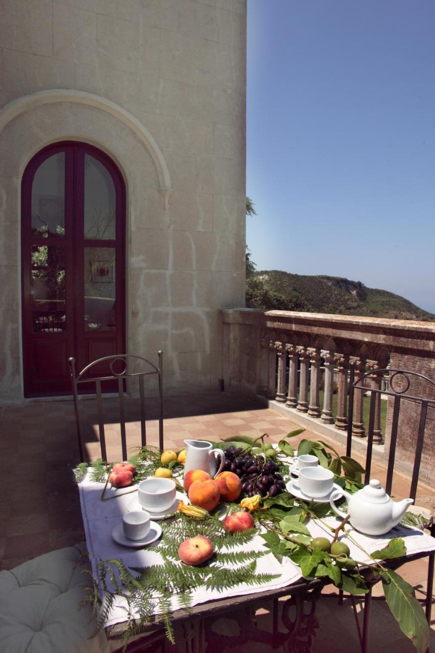 Villa Musolino - Country Resort Messina Bagian luar foto