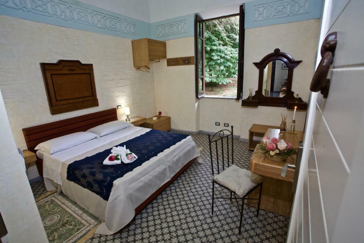 Villa Musolino - Country Resort Messina Bagian luar foto